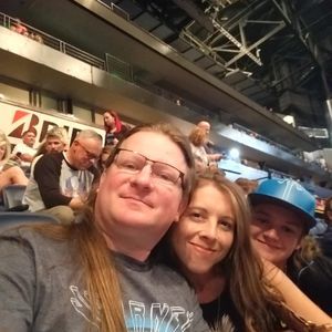 Meet your Posher, Lake